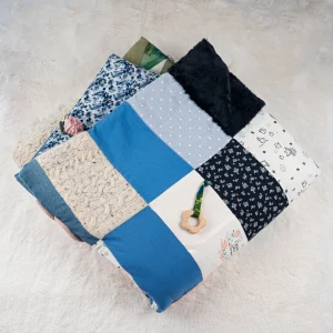 Tapis d'éveil - Mélange de matières et couleurs