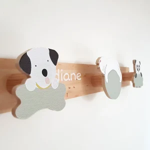 Portemanteau chantourné des bébés animaux