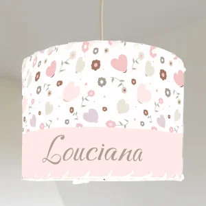 Suspension personnalisée et motif coeurs papillons