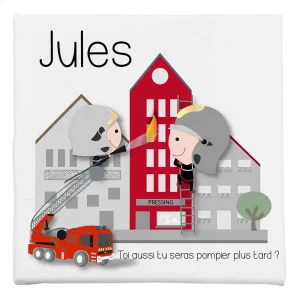 Cadre personnalisé pompiers en action sur un incendie