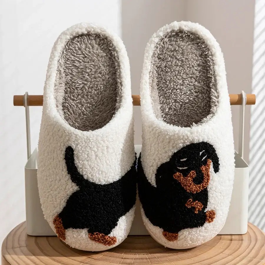 Chaussons mignons petit chien