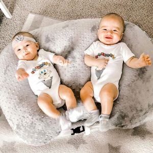 Coussin d'allaitement jumeaux