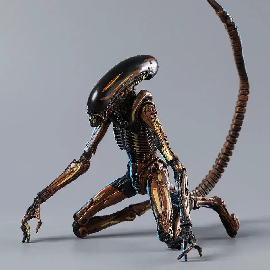 Figurine Dog Alien The Runner – Image 6
