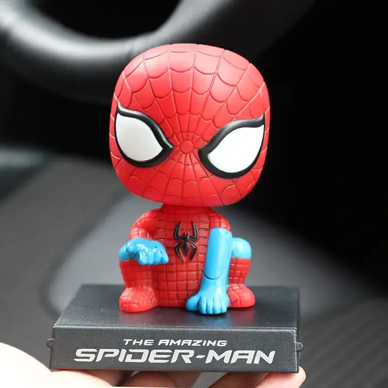 Figurine qui bouge la tête pour voiture Marvel – Image 7